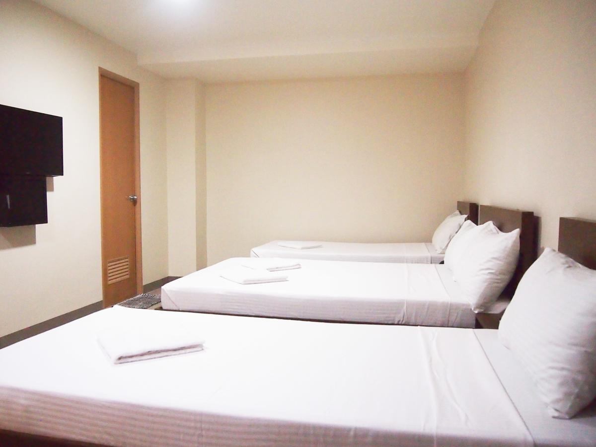 Emerald Suites Cdo Cagayan de Oro Kamer foto