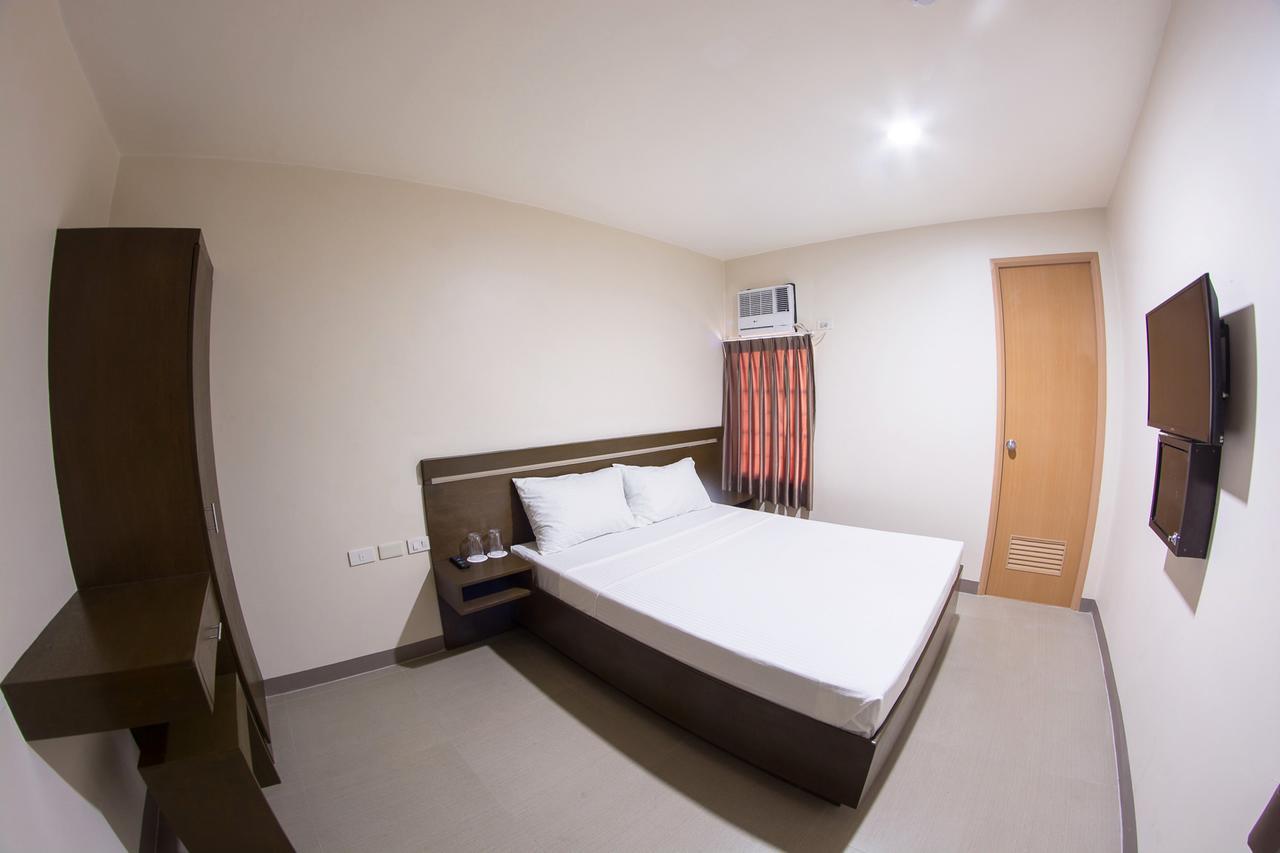 Emerald Suites Cdo Cagayan de Oro Kamer foto